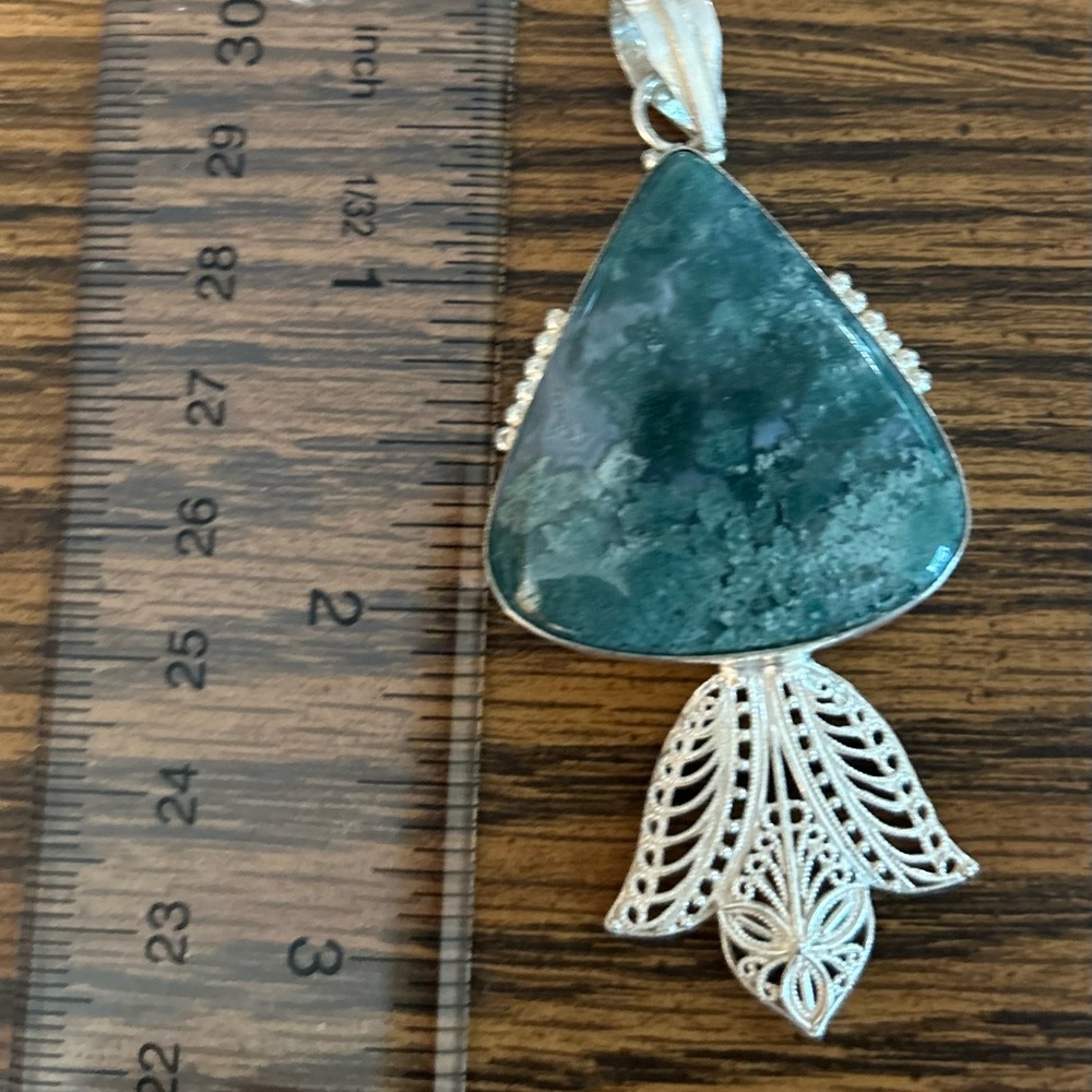 Pendant - Picture 2 of 2